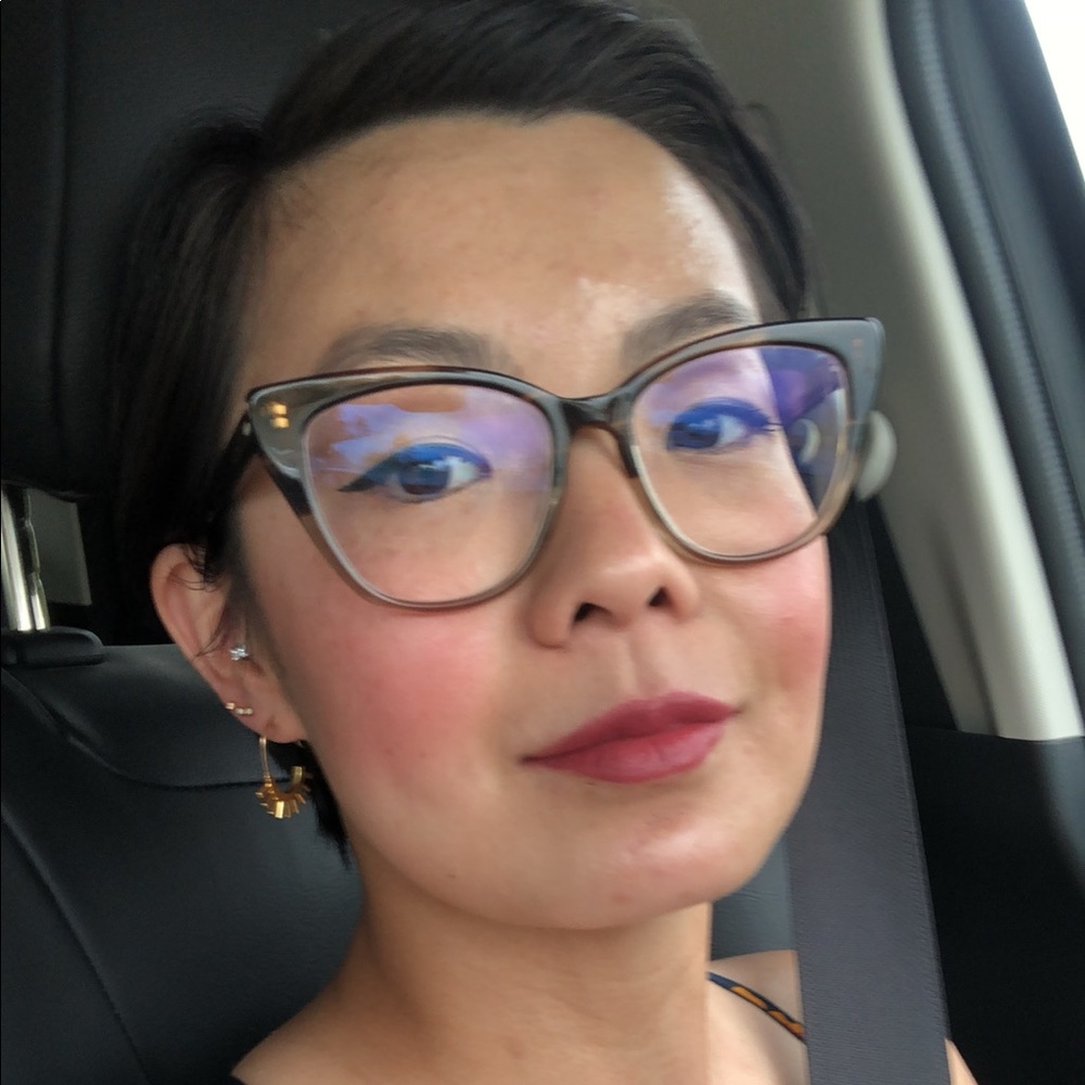 Meet your Posher, Joy